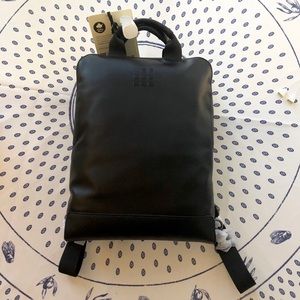MOLESKINE BRAND NEW Classic Vertical Bag